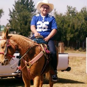 Meet your Posher, Luis